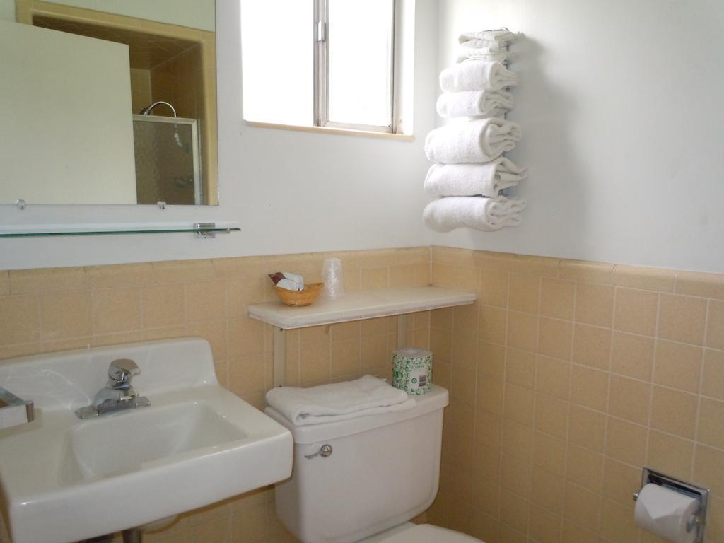פאלון Value Inn חדר תמונה