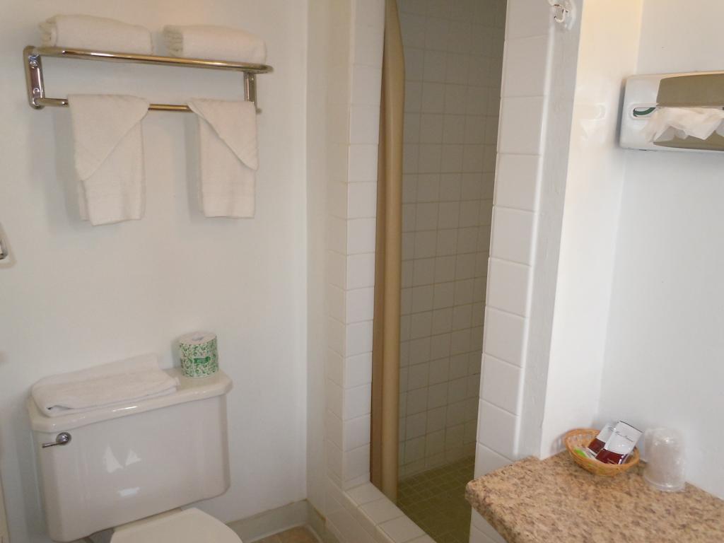 פאלון Value Inn חדר תמונה