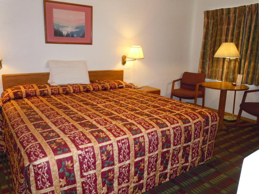 פאלון Value Inn חדר תמונה